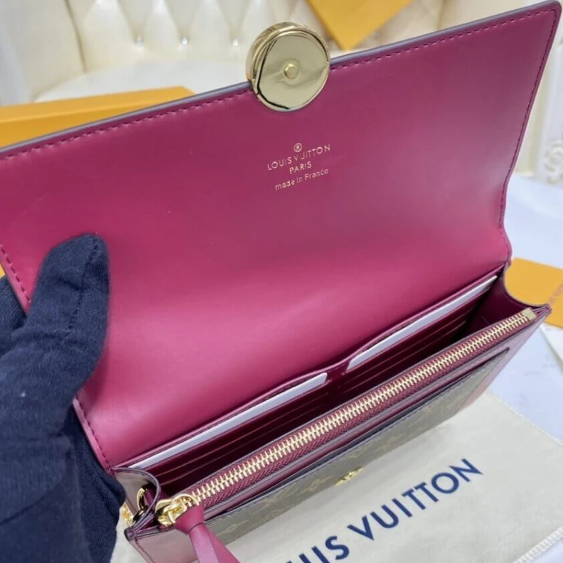 Mythick Chain: Re LV Monogram Flore Chain Wallet Fuchsia
