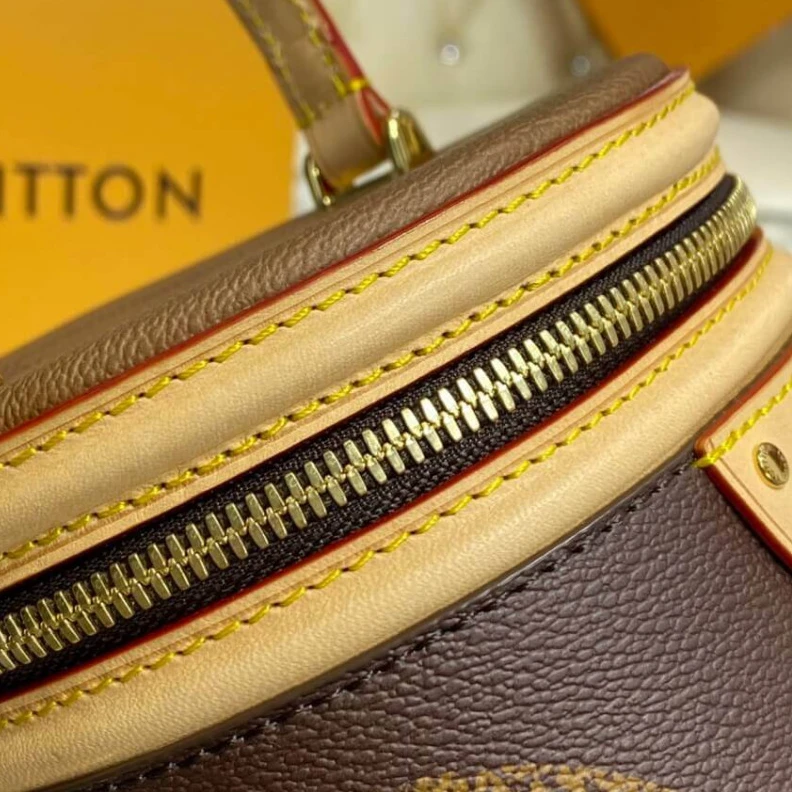 Louis vuitton locations Microfibe Louis Vuitton Monogram Giant Canvas Cannes