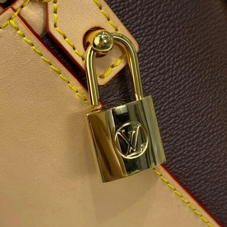 Louis vuitton locations Microfibe Louis Vuitton Monogram Giant Canvas Cannes