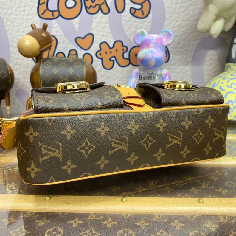 Mythick.ru 30 x 19 x LV Monogram Hudson PM