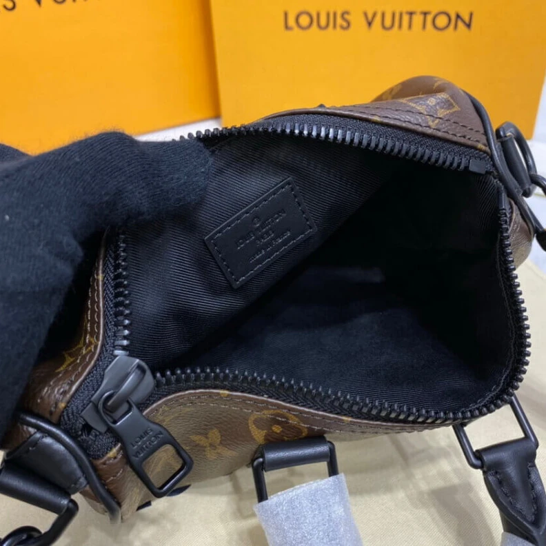 Top lv Strap dro Louis Vuitton Monogram Keepall XS