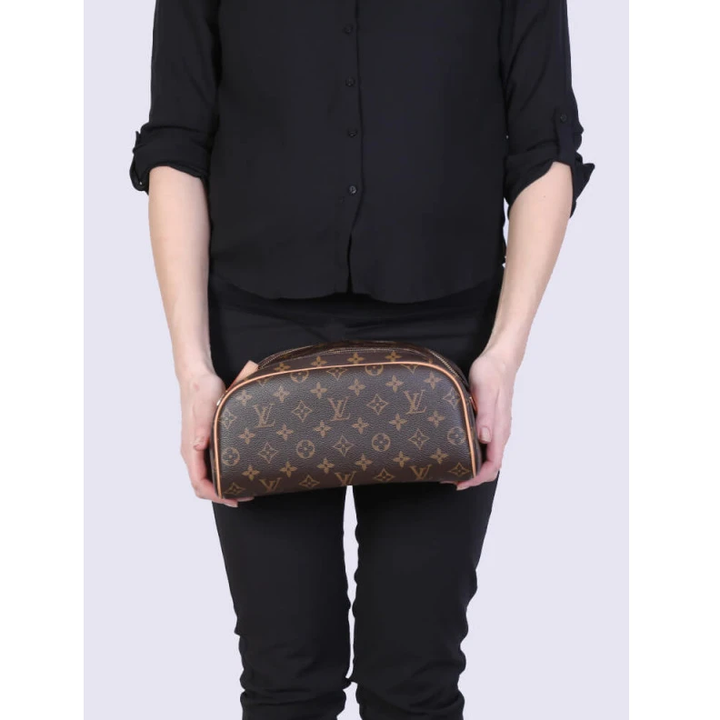 Replica bags 22.5 x 14 LV Monogram King Size Toiletry Bag