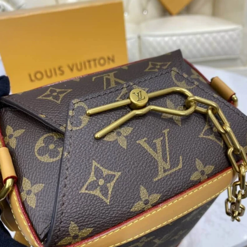 Replica bags lv Adjustabl LV Monogram Milk Box