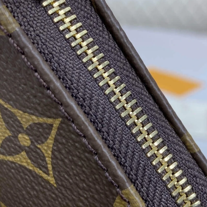 Mythick.ru The Mini P Louis Vuitton Monogram Mini Pochette Accessoires