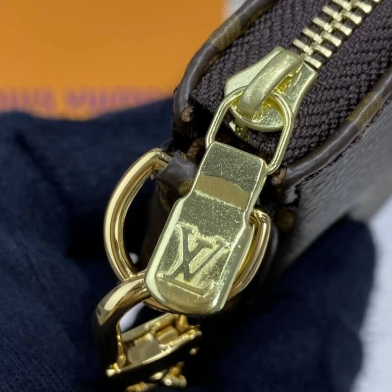 Mythick.ru The Mini P Louis Vuitton Monogram Mini Pochette Accessoires