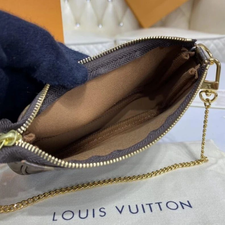 Mythick.ru The Mini P Louis Vuitton Monogram Mini Pochette Accessoires