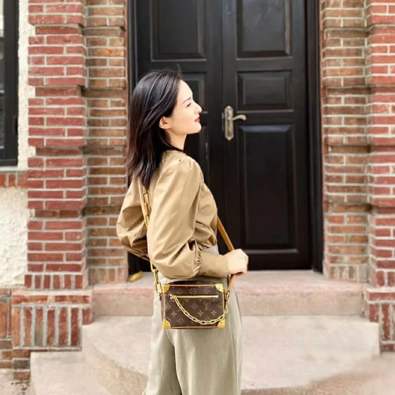 Mythick ru Monogram Louis Vuitton Monogram Mini Soft Trunk