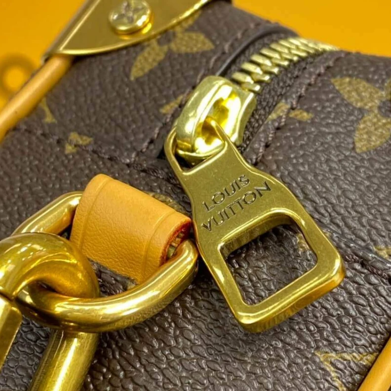 Mythick ru Monogram Louis Vuitton Monogram Mini Soft Trunk