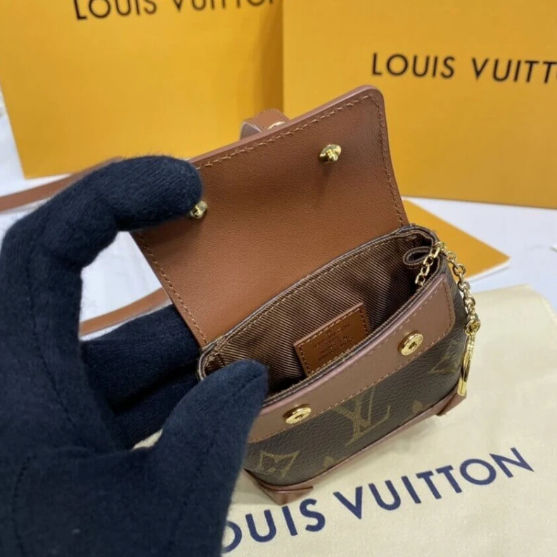 Mythick Removable Louis Vuitton Monogram Mini Steamer Pouch