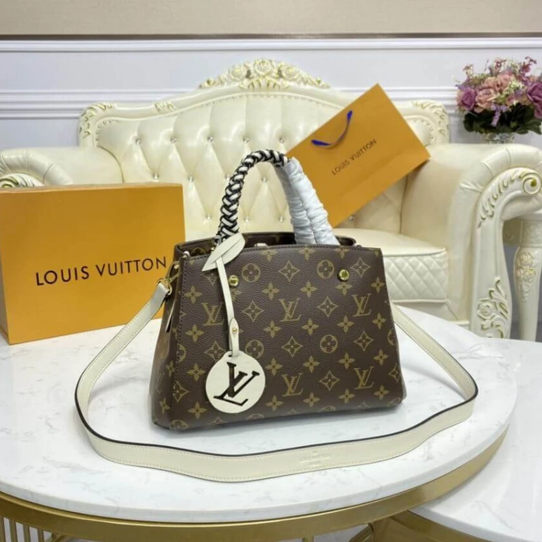 Louis vuitton locations 2 compart LV Monogram Montaigne BB