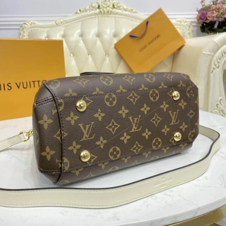 Louis vuitton locations 2 compart LV Monogram Montaigne BB