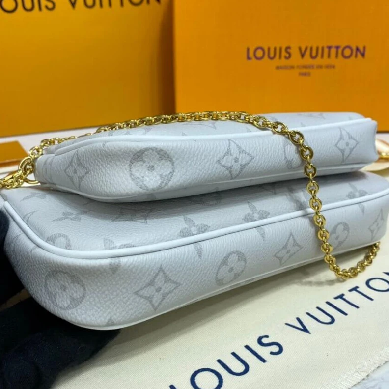 Mythick Natural c Louis Vuitton Monogram Multi Pochette Accessoires White