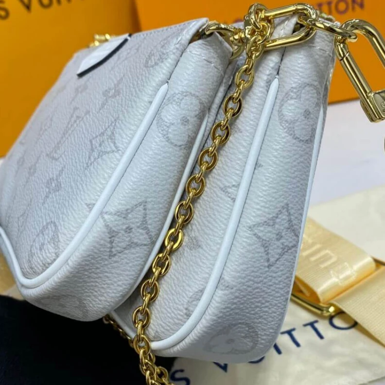 Mythick Natural c Louis Vuitton Monogram Multi Pochette Accessoires White