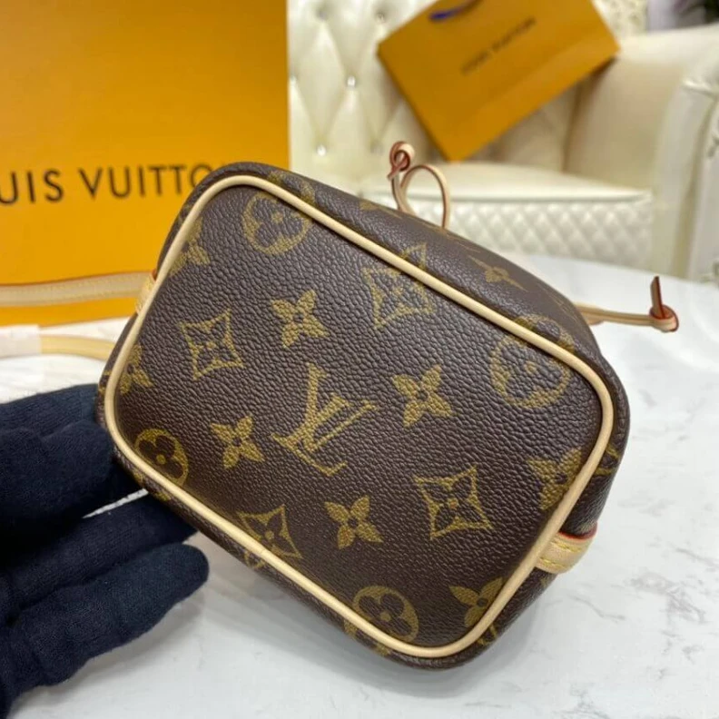 Replica bag Strap: No Louis Vuitton Monogram Nano Noe