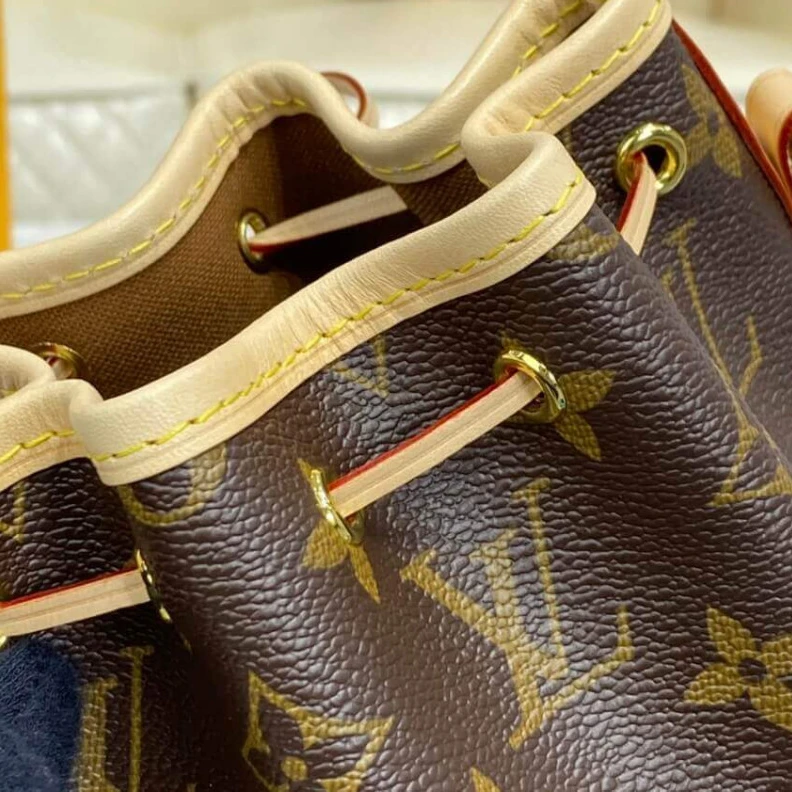 Replica bag Strap: No Louis Vuitton Monogram Nano Noe