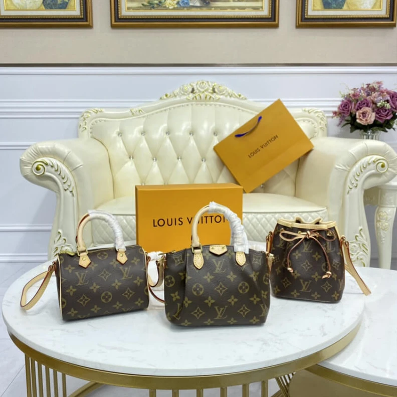 Replica bag Strap: No Louis Vuitton Monogram Nano Noe