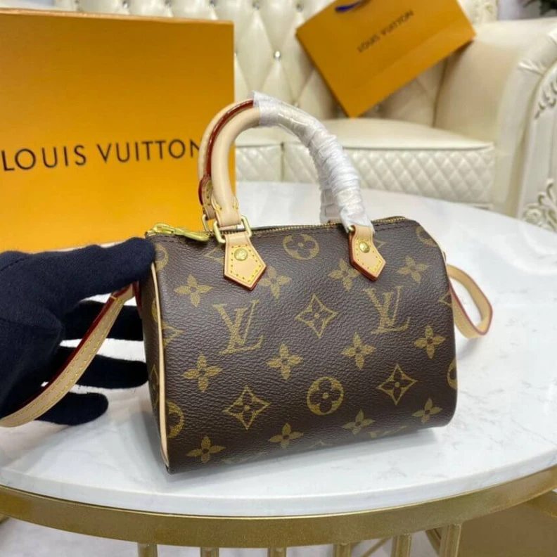 Mythick.ru Monogram LV Monogram Nano Speedy