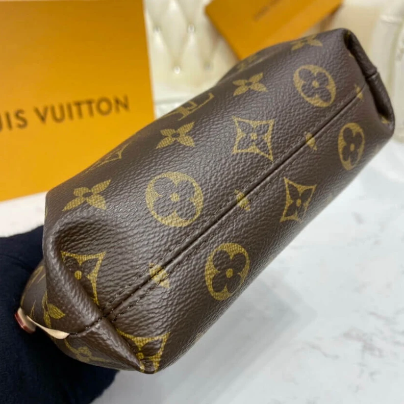 Replica bags lv Natural c LV Monogram Nano Turenne