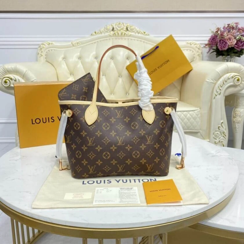 Flat, tex Louis Vuitton Monogram Neverfull PM Beige
