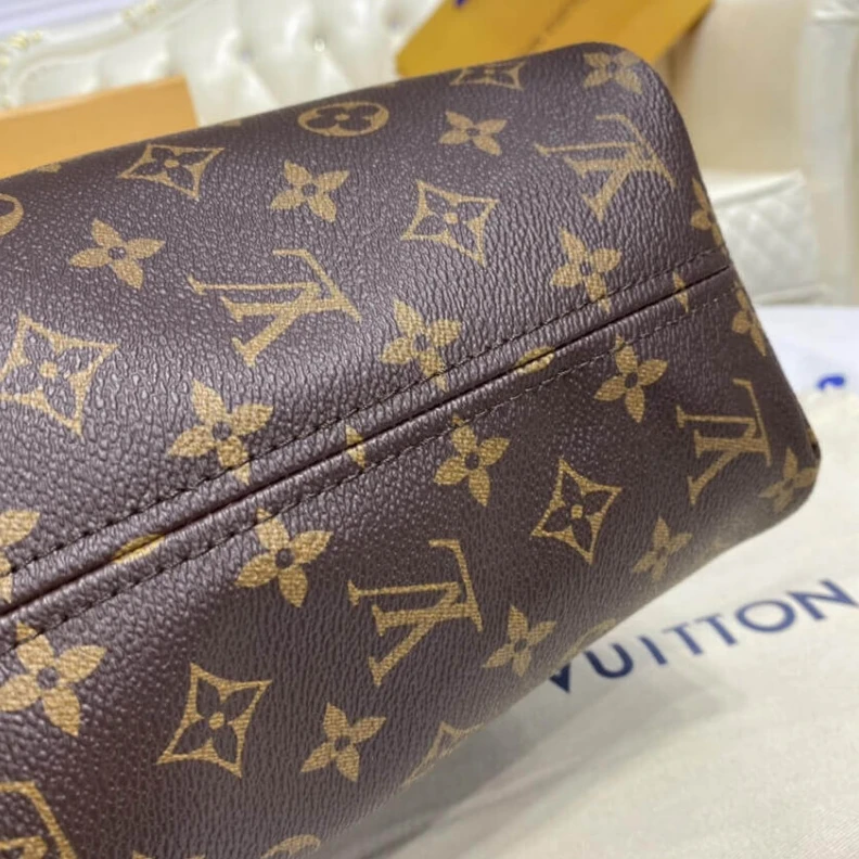 Mythick ru Flat, tex Louis Vuitton Monogram Neverfull PM Beige