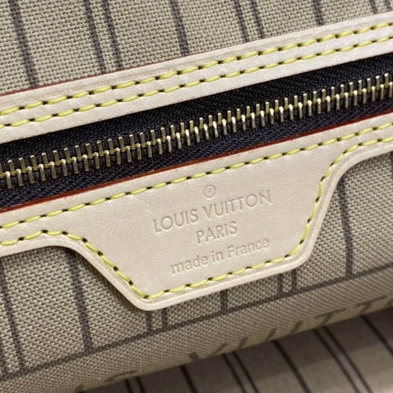 Mythick ru Flat, tex Louis Vuitton Monogram Neverfull PM Beige