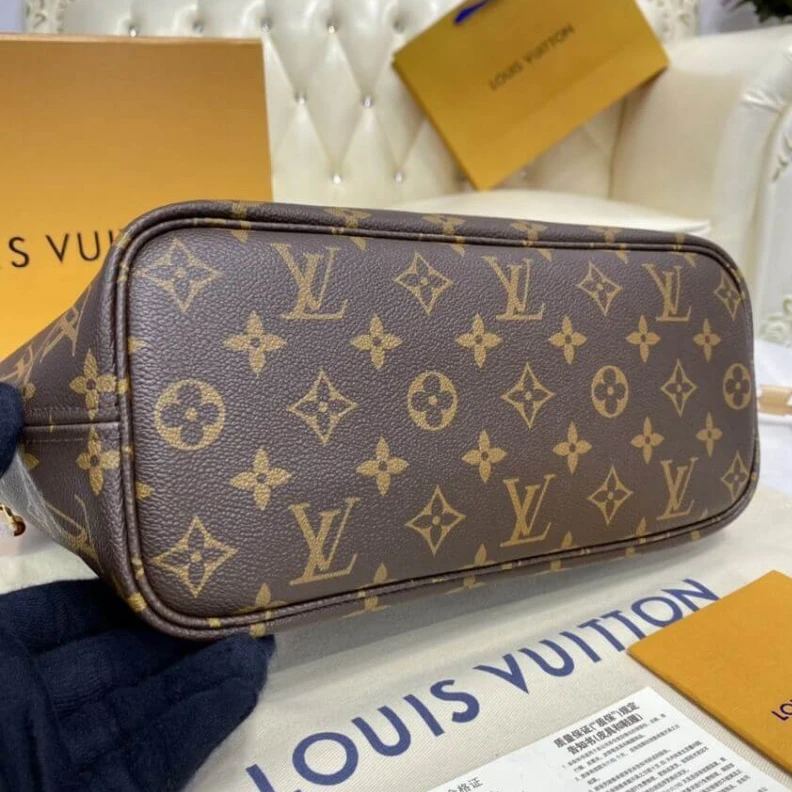 Top lv 29 x 22 x Louis Vuitton Monogram Neverfull PM Red
