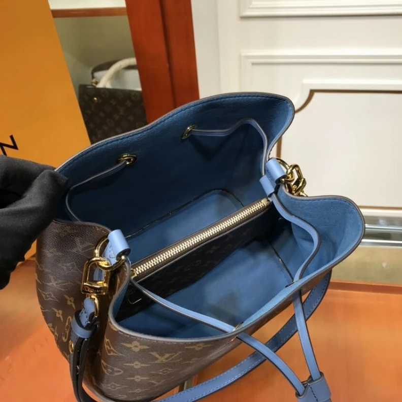 Replica bag Strap Dro Louis Vuitton Monogram Néonoé MM Blue