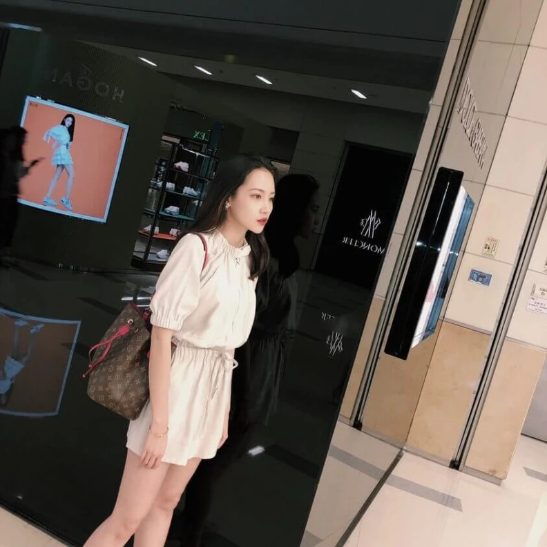 Mythick.ru Monogram Louis Vuitton Monogram Néonoé MM Rosy