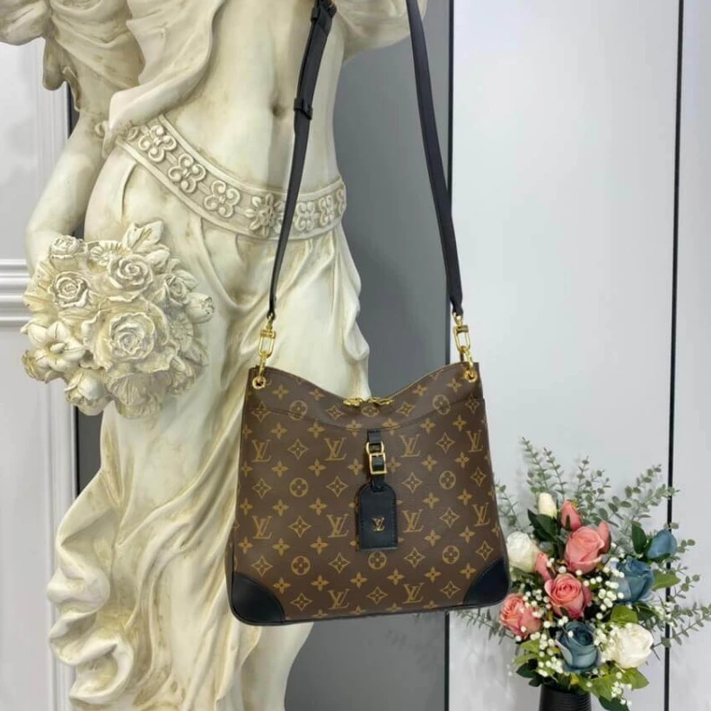 Mythick Inside fl Louis Vuitton Monogram Odeon MM Black
