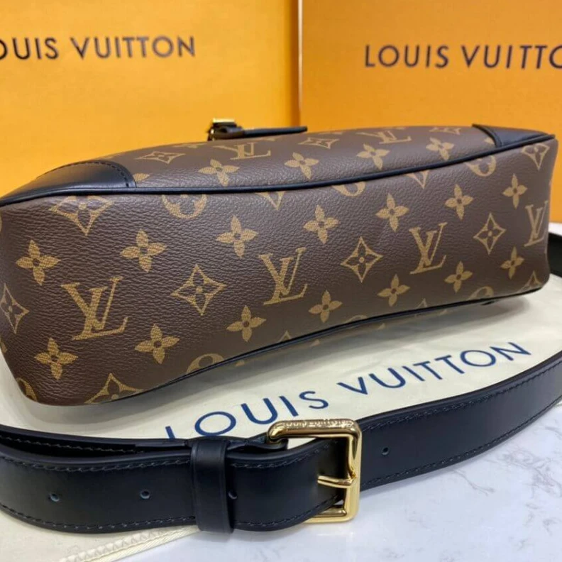 Mythick Inside fl Louis Vuitton Monogram Odeon MM Black