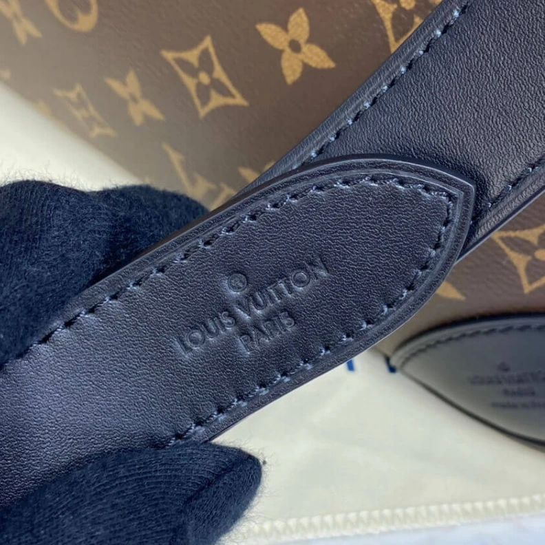 Mythick Inside fl Louis Vuitton Monogram Odeon MM Black