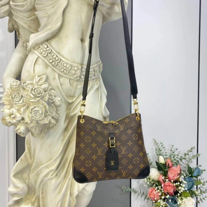 Replica bags lv 28 x 25 x Louis Vuitton Monogram Odeon PM Black