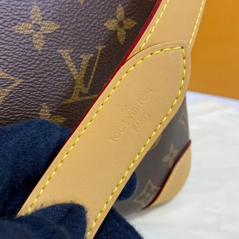 Replica bags lv Strap Dro Louis Vuitton Monogram Odeon PM Natural