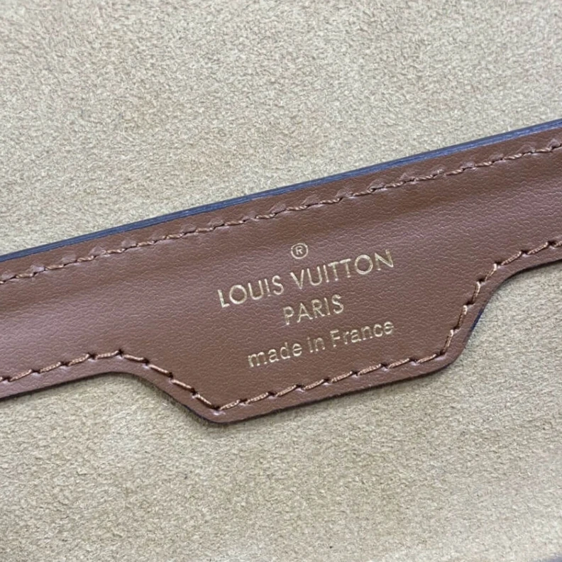Lv belts replica Strap dro Louis Vuitton Monogram Papillon Trunk
