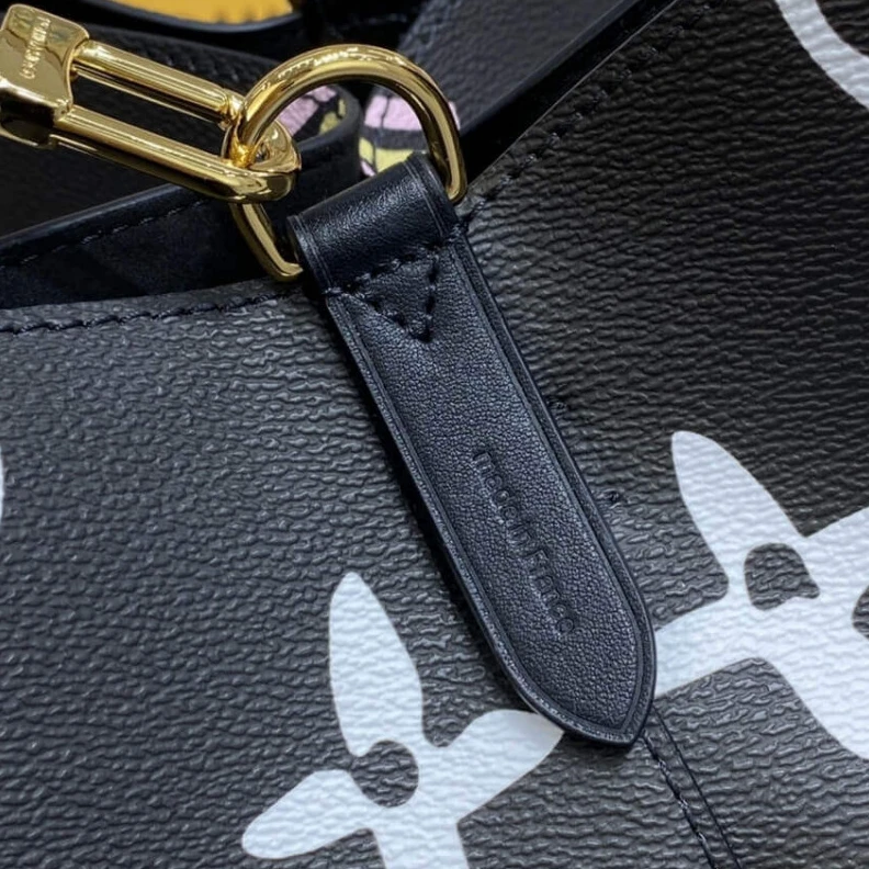 Mythick ru Drawstrin Louis Vuitton Monogram Pattern Néonoé MM Black