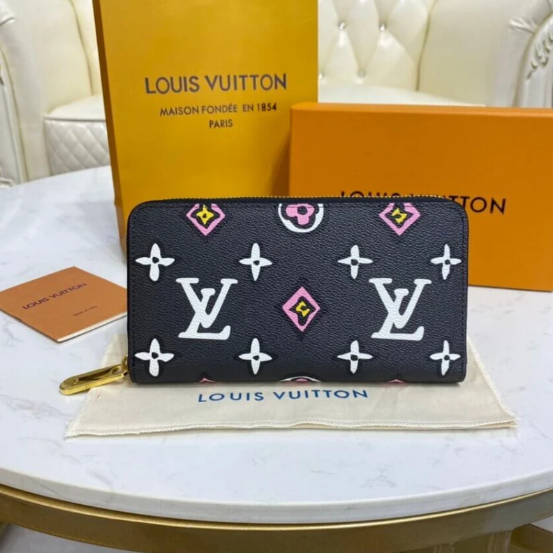 Mythick ru 2 inside Louis Vuitton Monogram Pattern Zippy Wallet Black