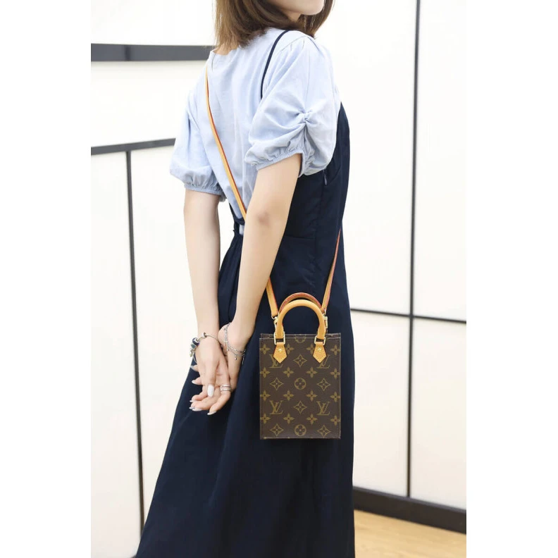 Louis vuitton locations Handle:Do Louis Vuitton Monogram Petit Sac Plat