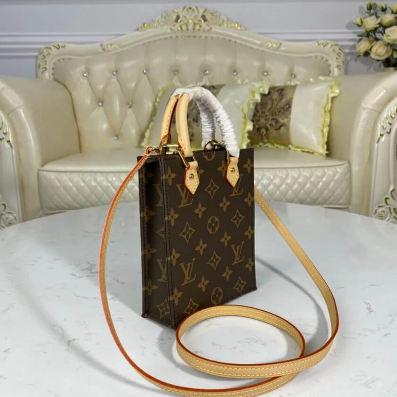 Louis vuitton locations Handle:Do Louis Vuitton Monogram Petit Sac Plat