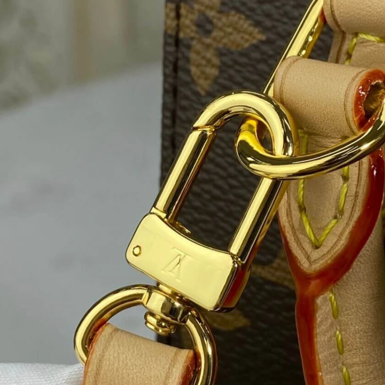 Louis vuitton locations Handle:Do Louis Vuitton Monogram Petit Sac Plat