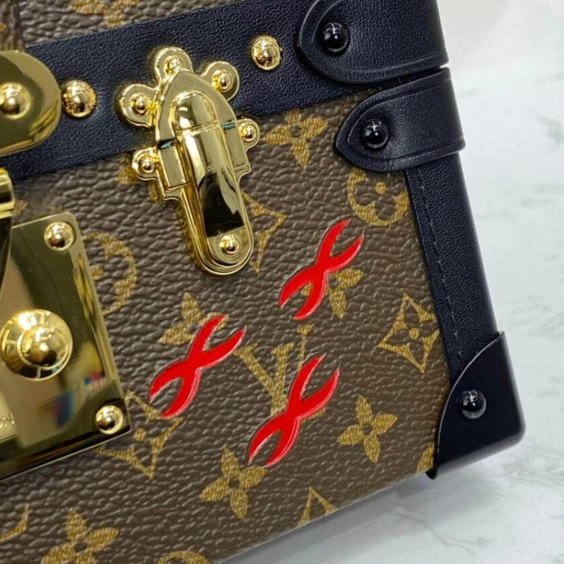 Replica bags lv Strap dro Louis Vuitton Monogram Petite Malle Gold Hardware