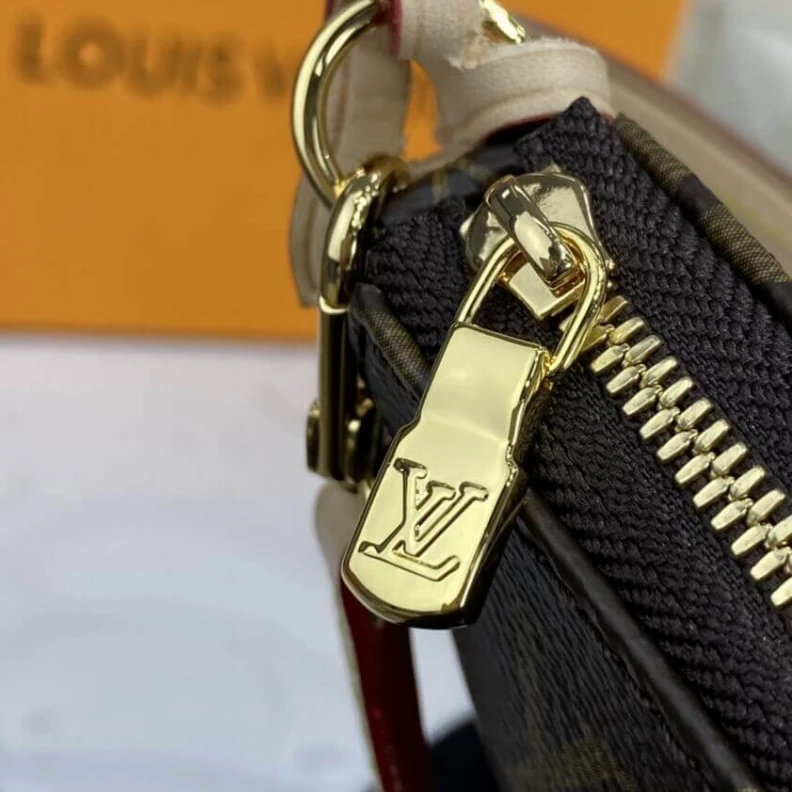 Mythick.ru Always the Louis Vuitton Monogram Pochette Accessoires