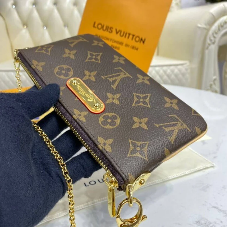 Mythick.ru Metalic M LV Monogram Pochette Milla MM