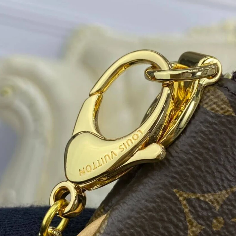 Mythick.ru Metalic M LV Monogram Pochette Milla MM