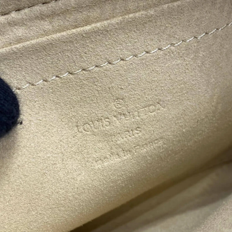 Mythick.ru Metalic M LV Monogram Pochette Milla MM