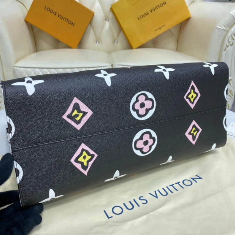 Mythick ru 2 inside Louis Vuitton Monogram Print Onthego GM Black