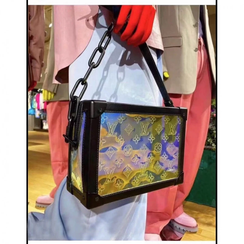 Mythick Zip closu Louis Vuitton Monogram Prism Plastic Soft Trunk