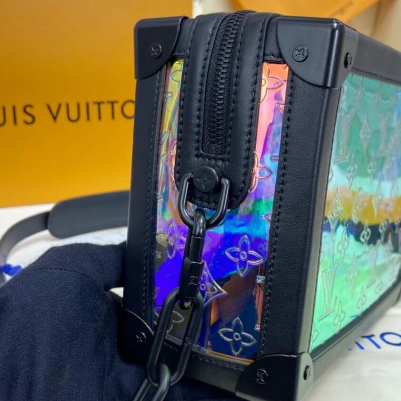 Mythick Zip closu Louis Vuitton Monogram Prism Plastic Soft Trunk