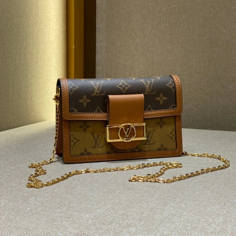 Mythick Combining LV Monogram Reverse Canvas Dauphine Chain Wallet