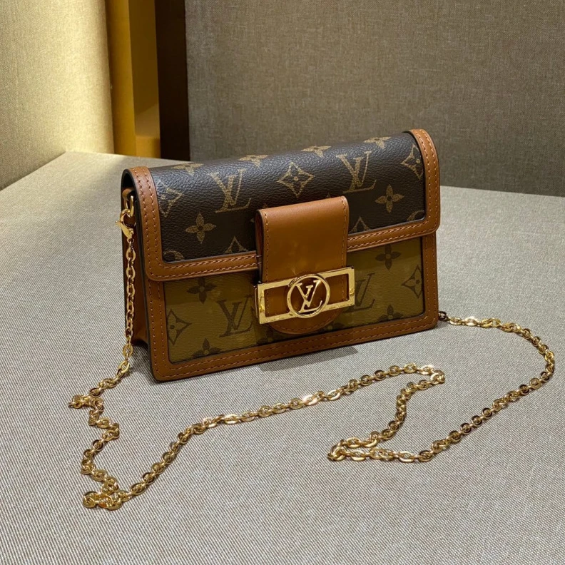 Mythick Combining LV Monogram Reverse Canvas Dauphine Chain Wallet