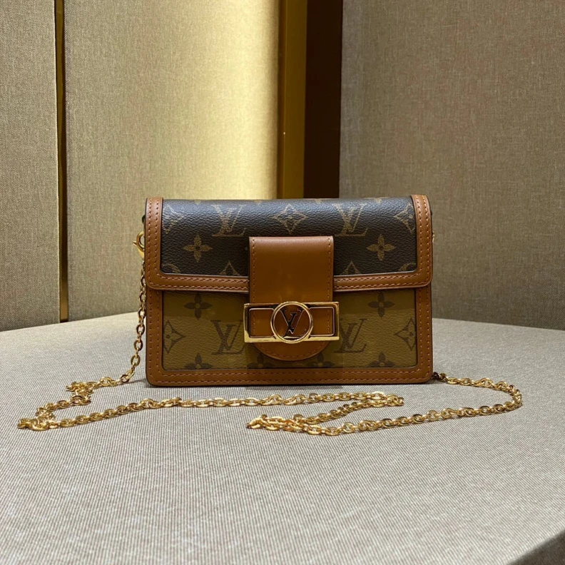 Mythick Combining LV Monogram Reverse Canvas Dauphine Chain Wallet